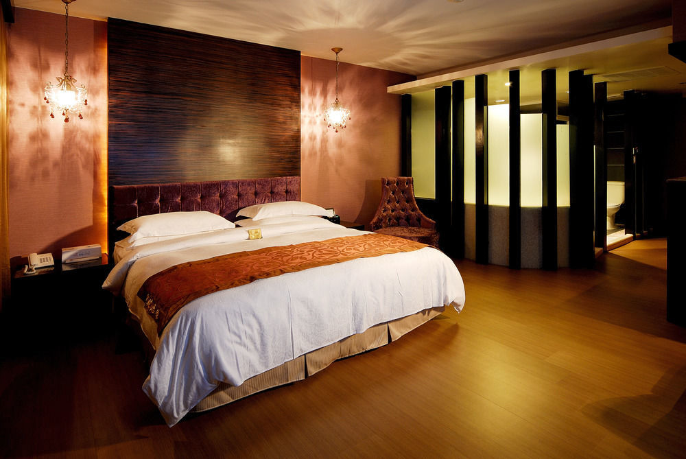 The Riverside Hotel & Motel Kaohsiung Exterior foto